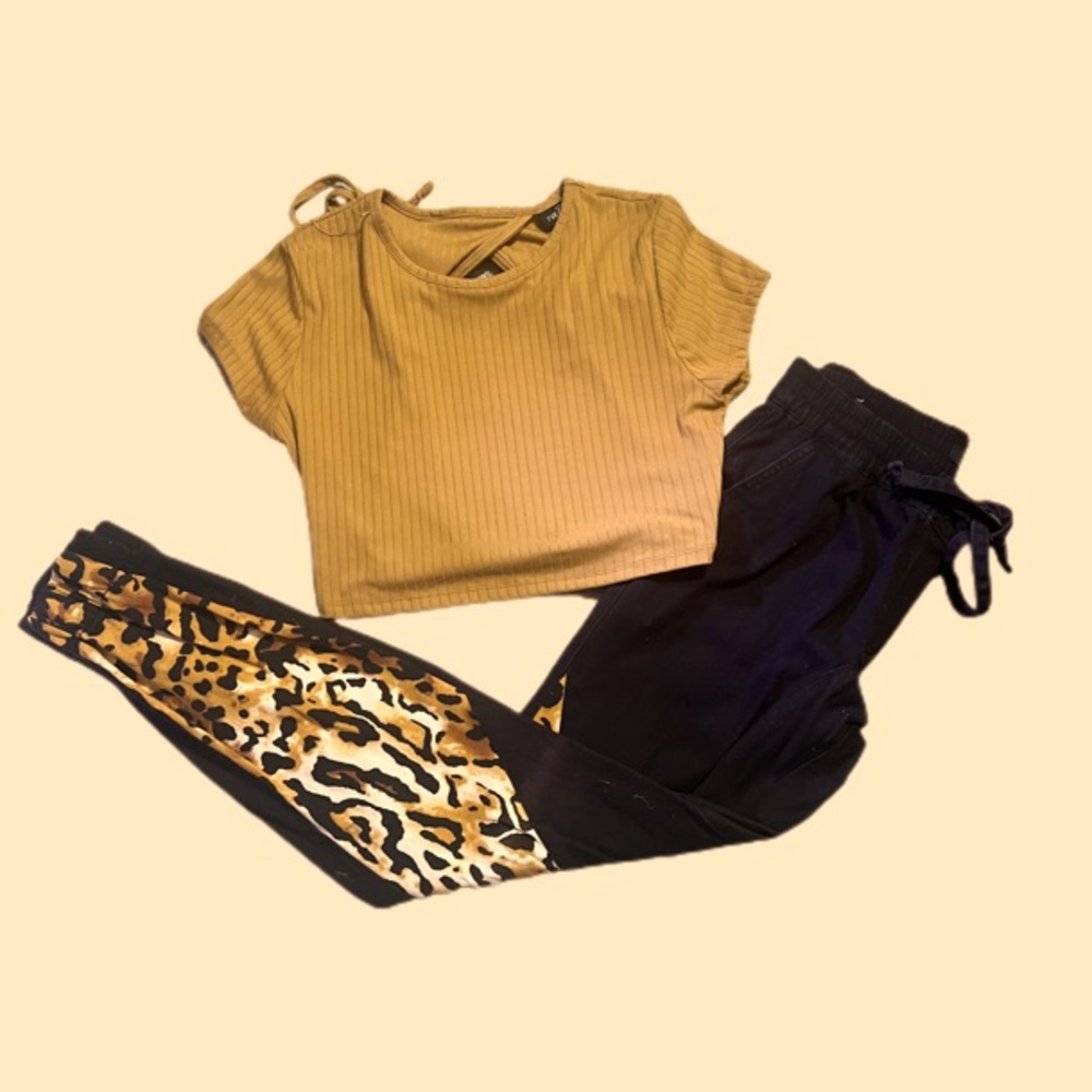 JUNIORS SMALL RUE 21 OUTFIT